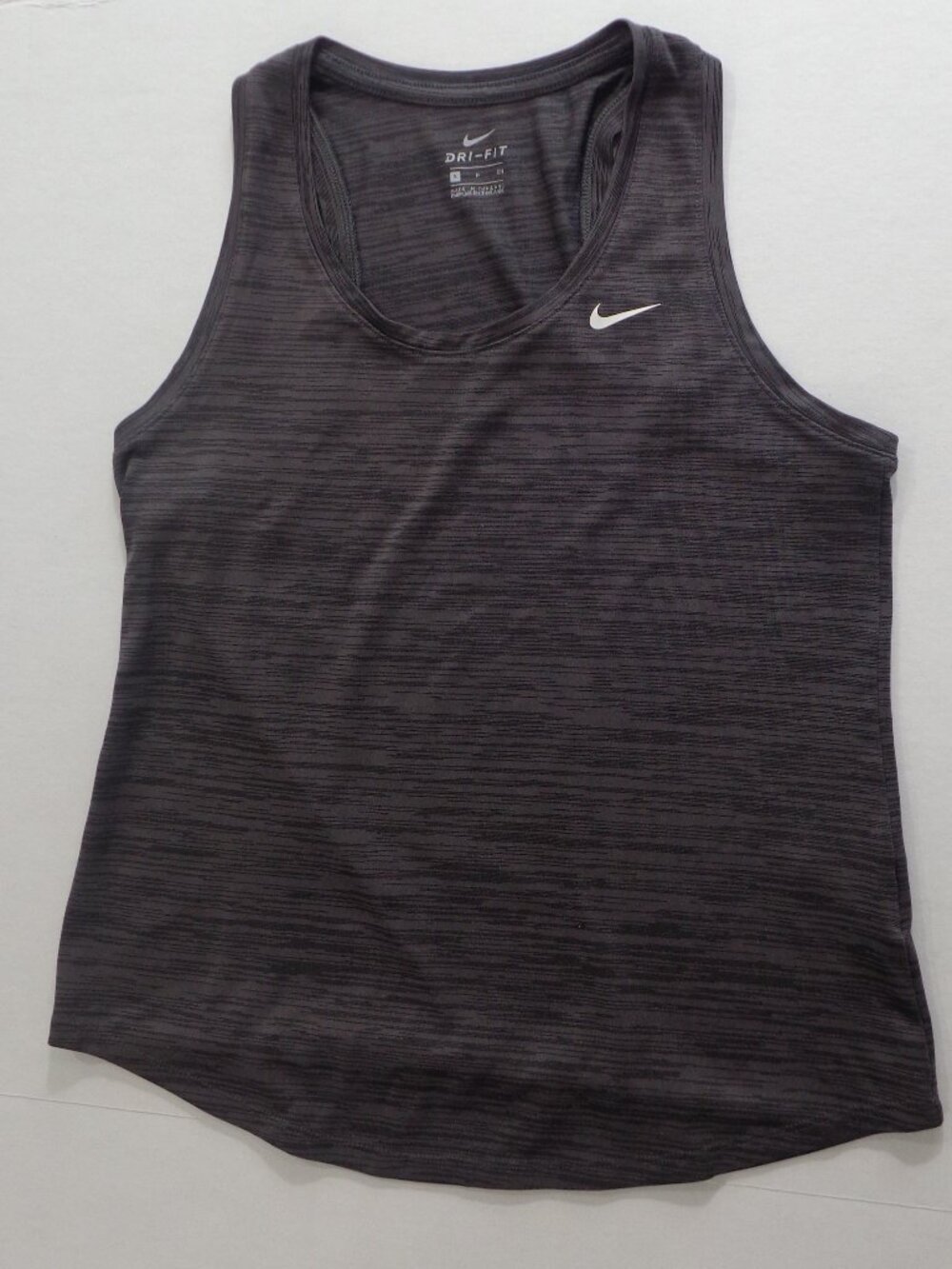 Nike Dri-Fit Sleeveless Subtle Texture Athletic/Gym Tank Top Grey Women’s Size S